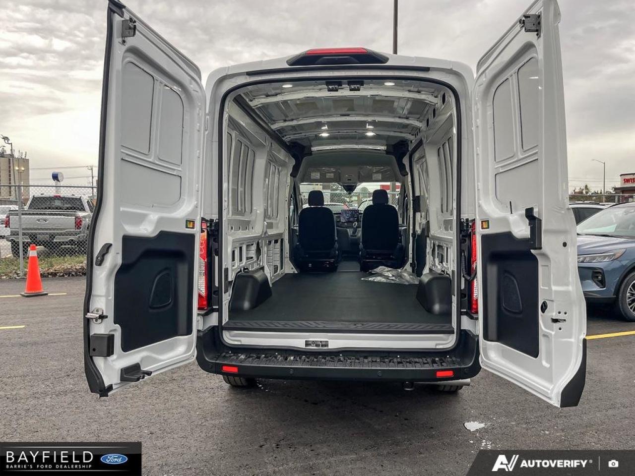 2025 Ford Transit T250 PASS SLIDE 148 Photo