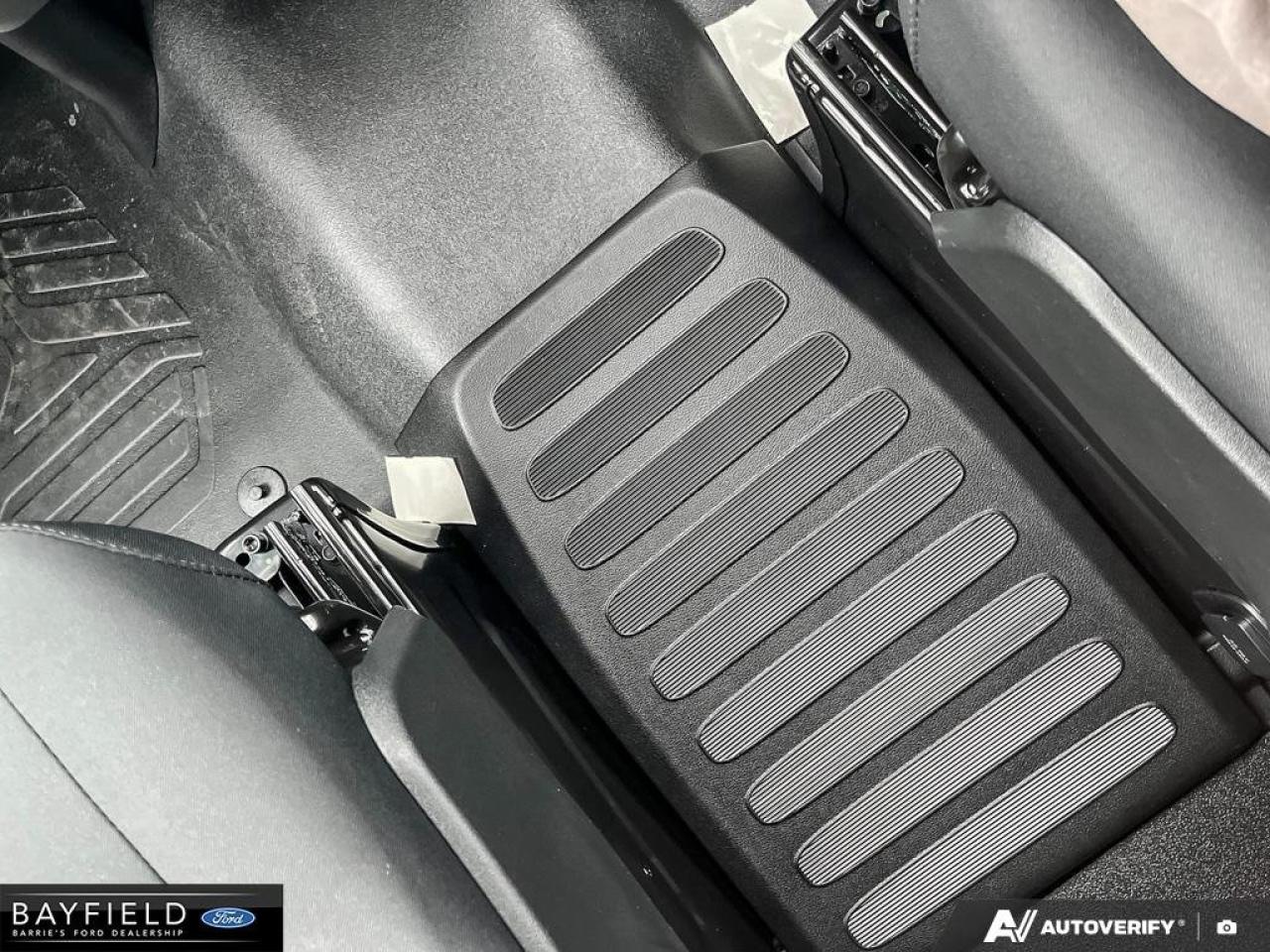 2025 Ford Transit T250 PASS SLIDE 148 Photo