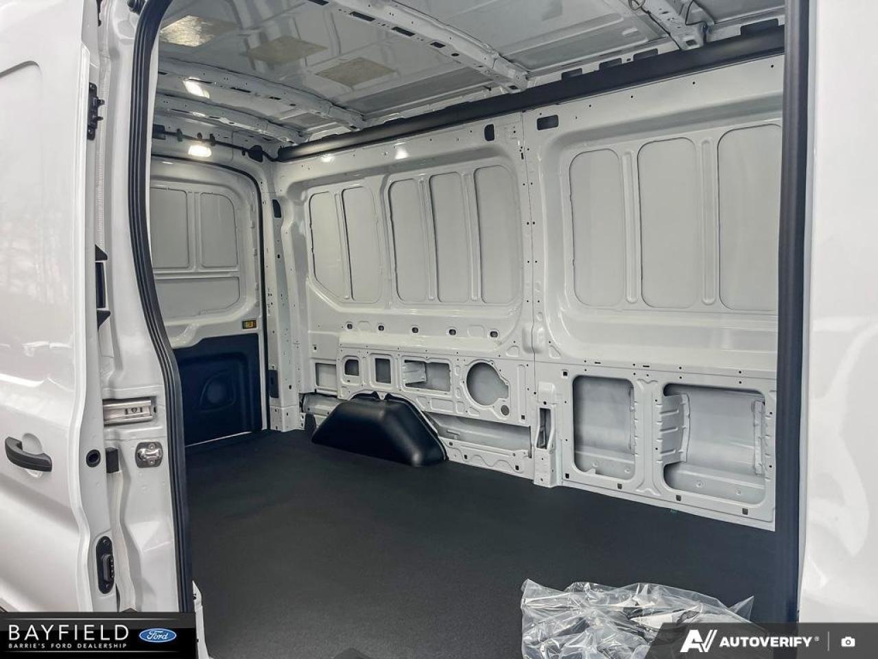 2025 Ford Transit T250 PASS SLIDE 148 Photo