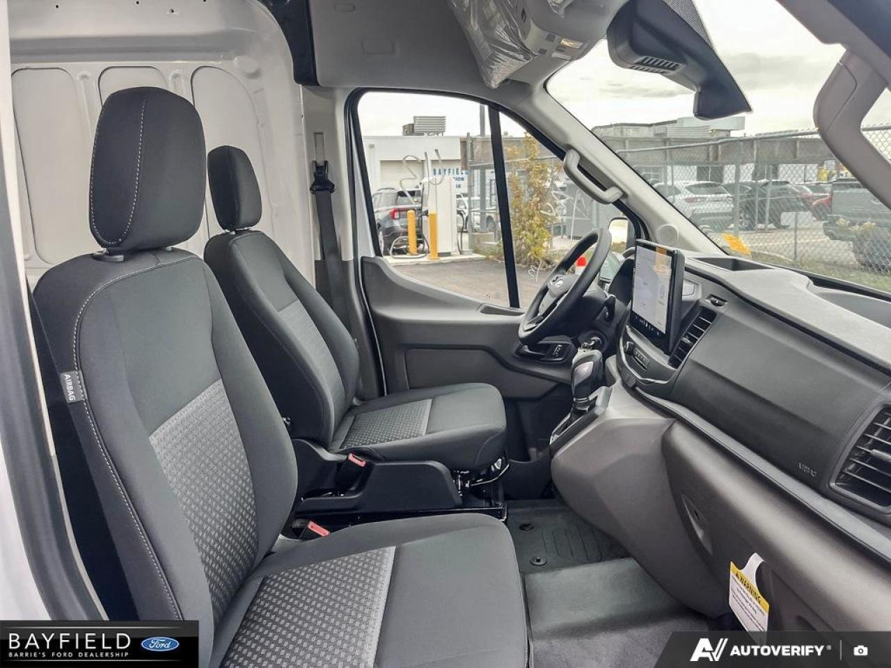 2025 Ford Transit T250 PASS SLIDE 148 Photo