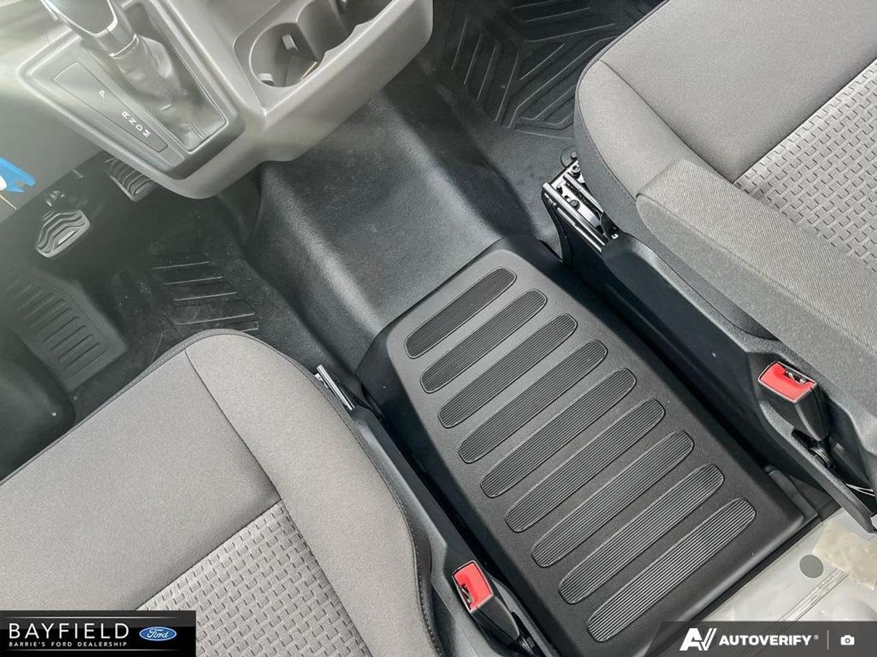 2025 Ford Transit T250 PASS SLIDE 148 Photo