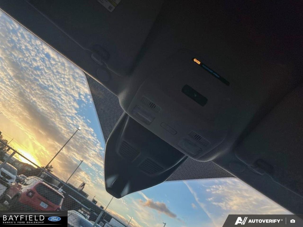 2025 Ford Transit T250 PASS SLIDE 148 Photo