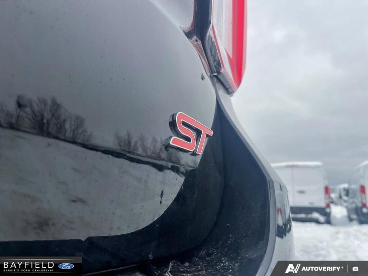 2026 Ford Explorer ST Photo