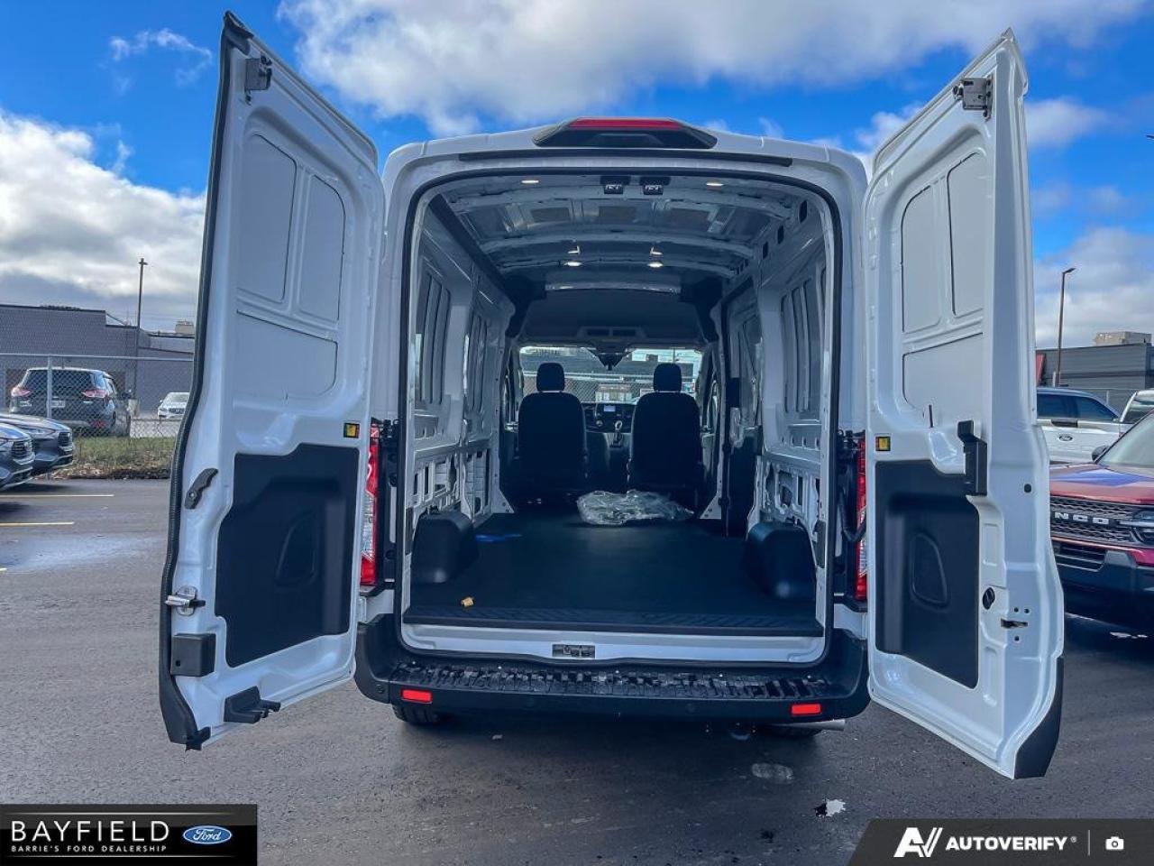 2025 Ford Transit T250 PASS SLIDE 148 Photo