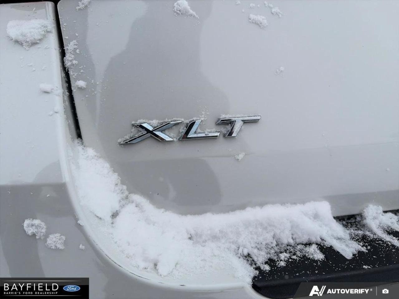 2020 Ford Explorer XLT Photo