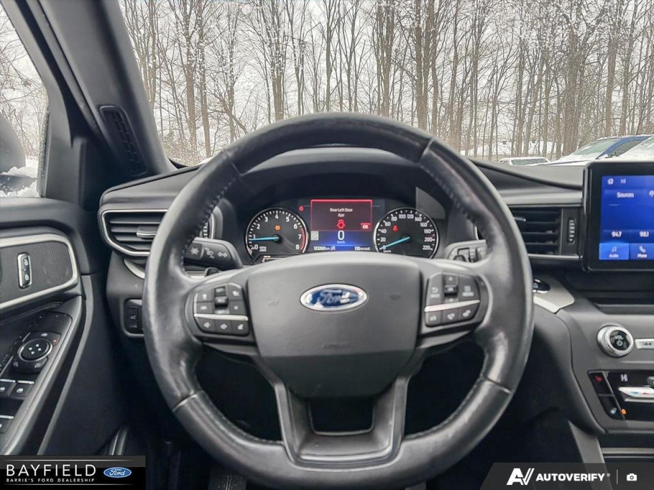 2020 Ford Explorer XLT Photo