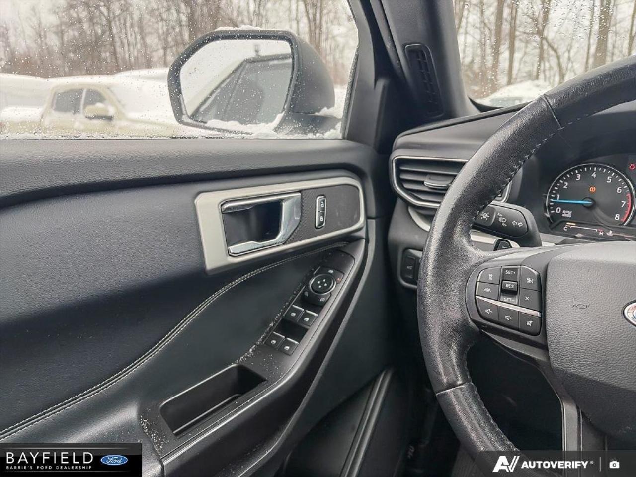 2020 Ford Explorer XLT Photo