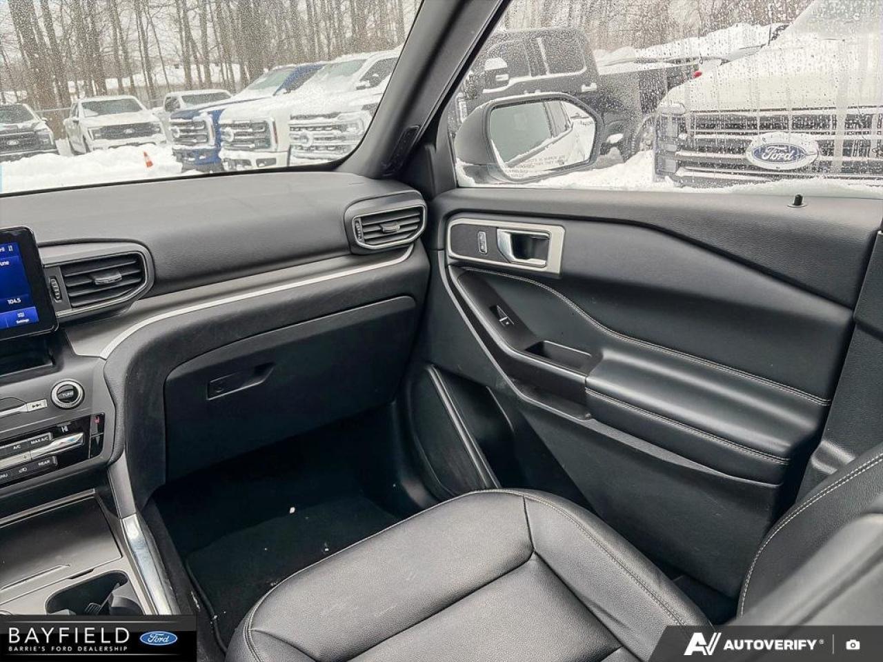 2020 Ford Explorer XLT Photo