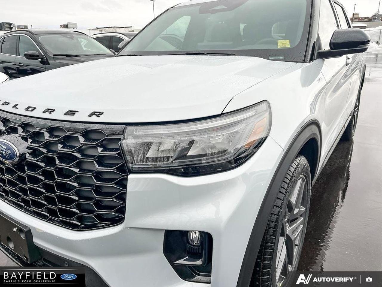 2026 Ford Explorer ST-Line Photo