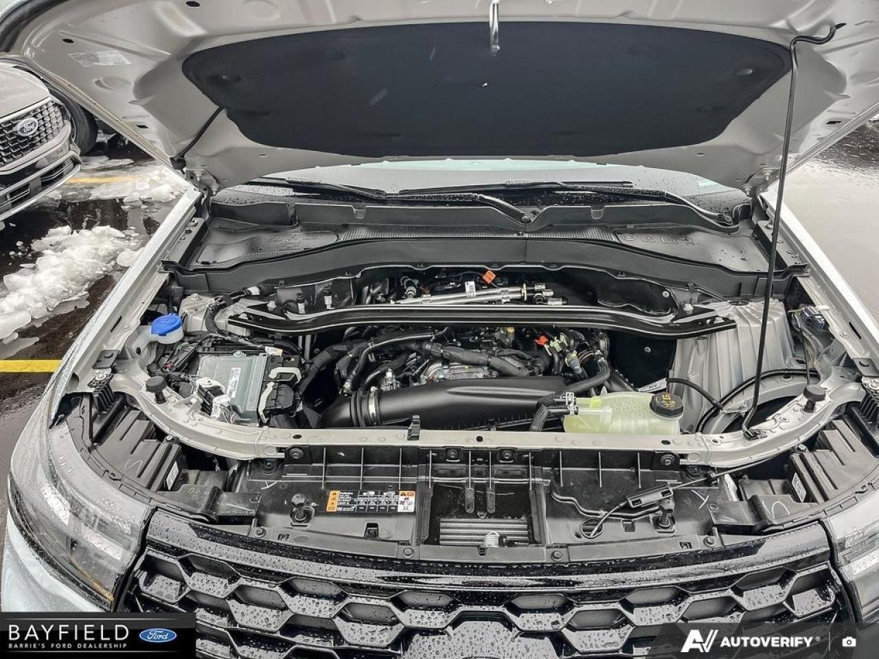 2026 Ford Explorer ST-Line Photo