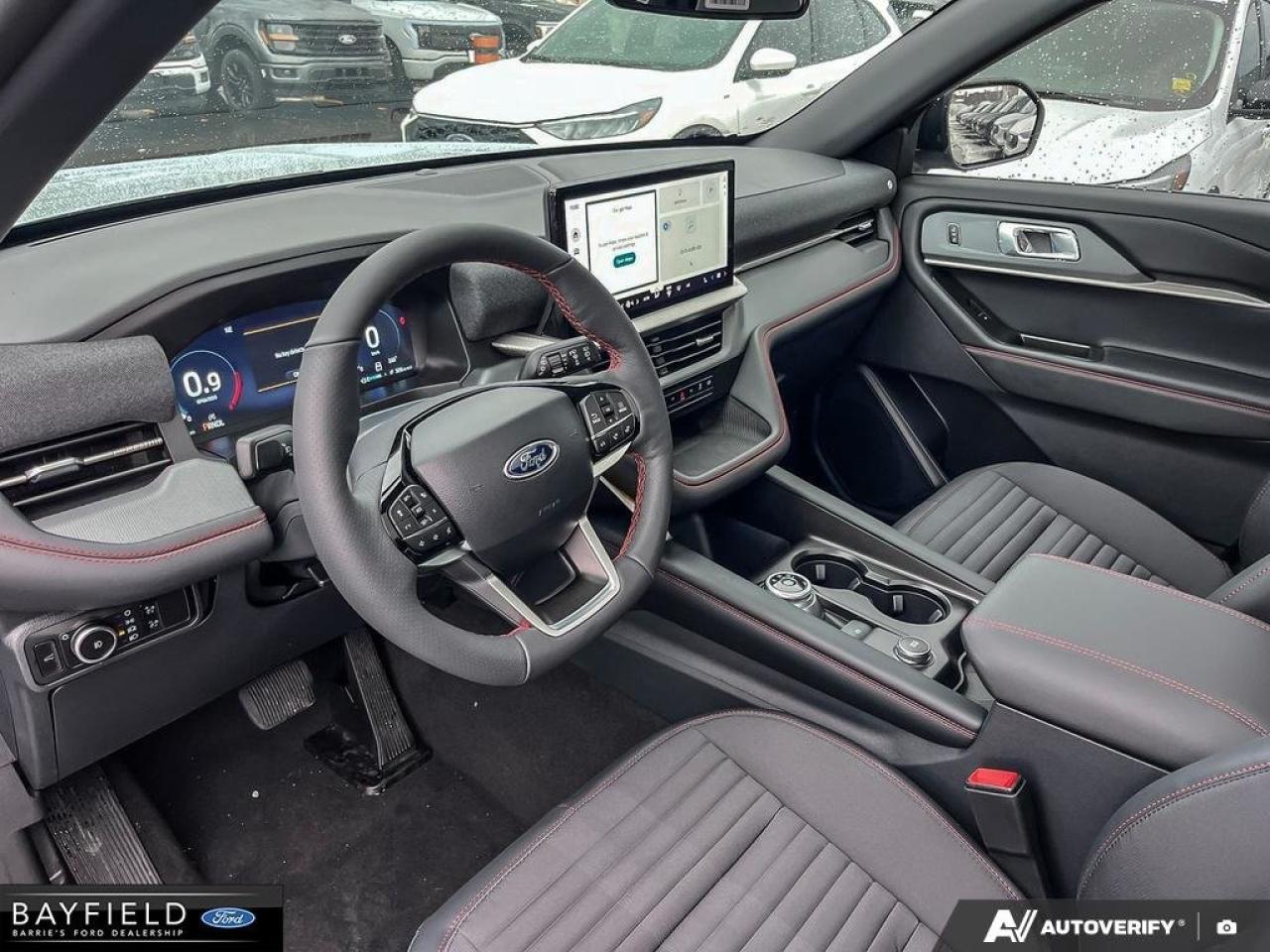 2026 Ford Explorer ST-Line Photo