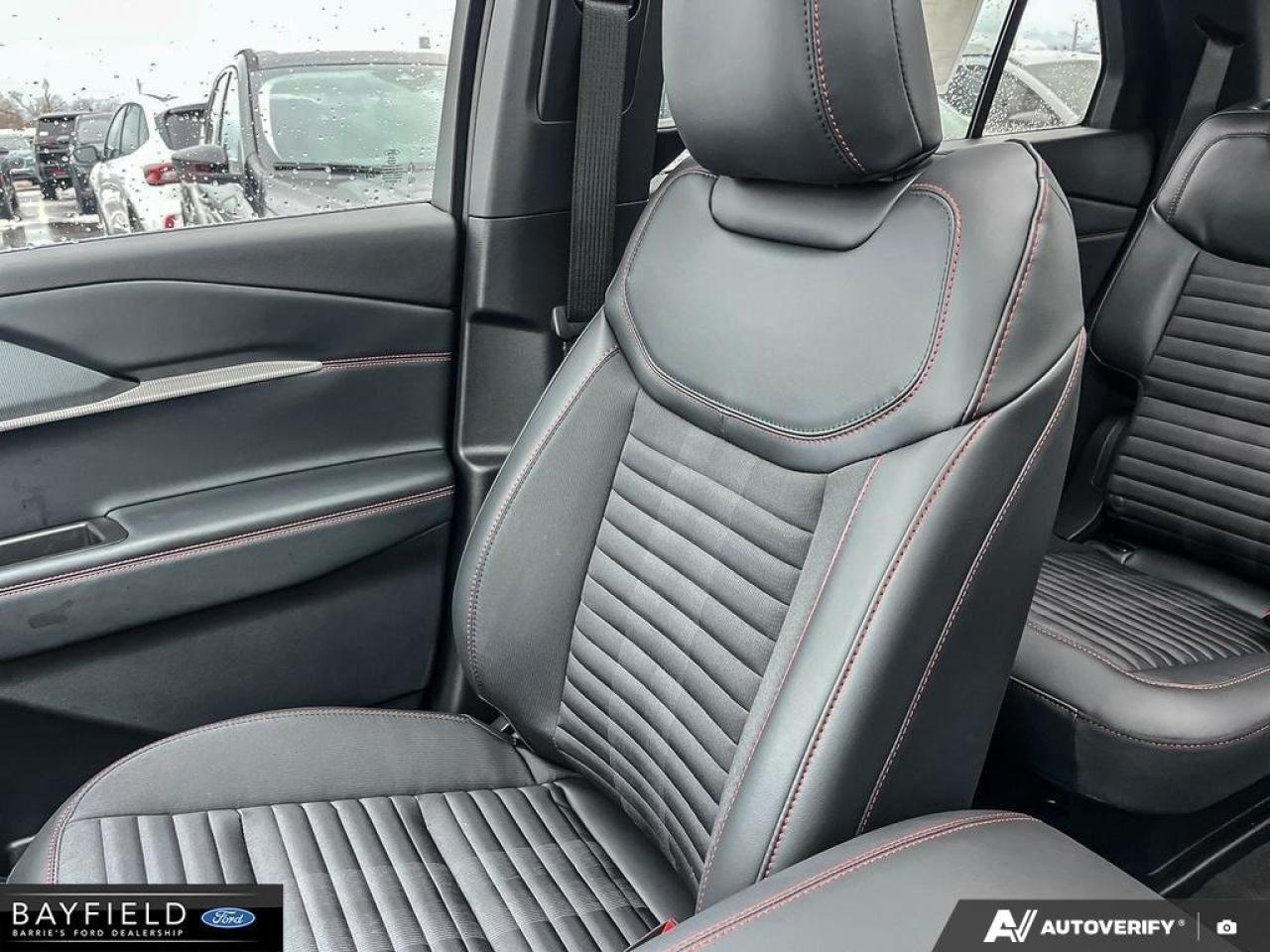 2026 Ford Explorer ST-Line Photo