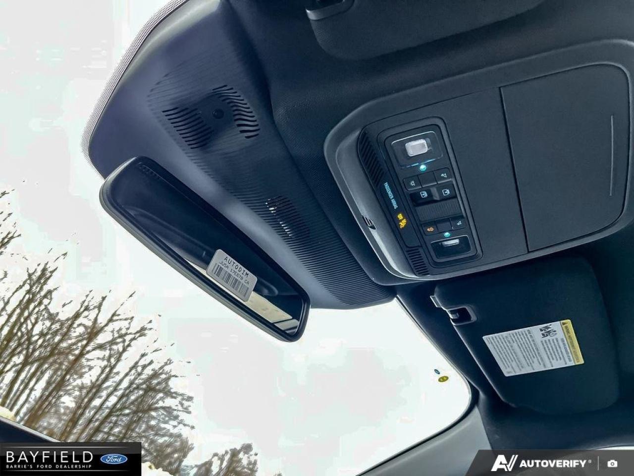 2026 Ford Explorer ST-Line Photo