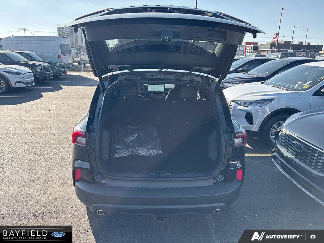 2026 Ford Escape ST-Line Select Photo