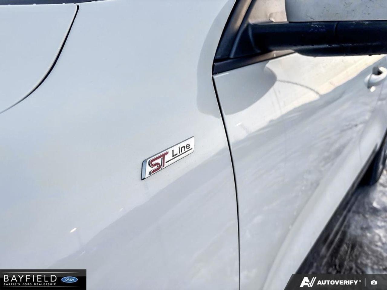 2026 Ford Escape ST-Line Select Photo