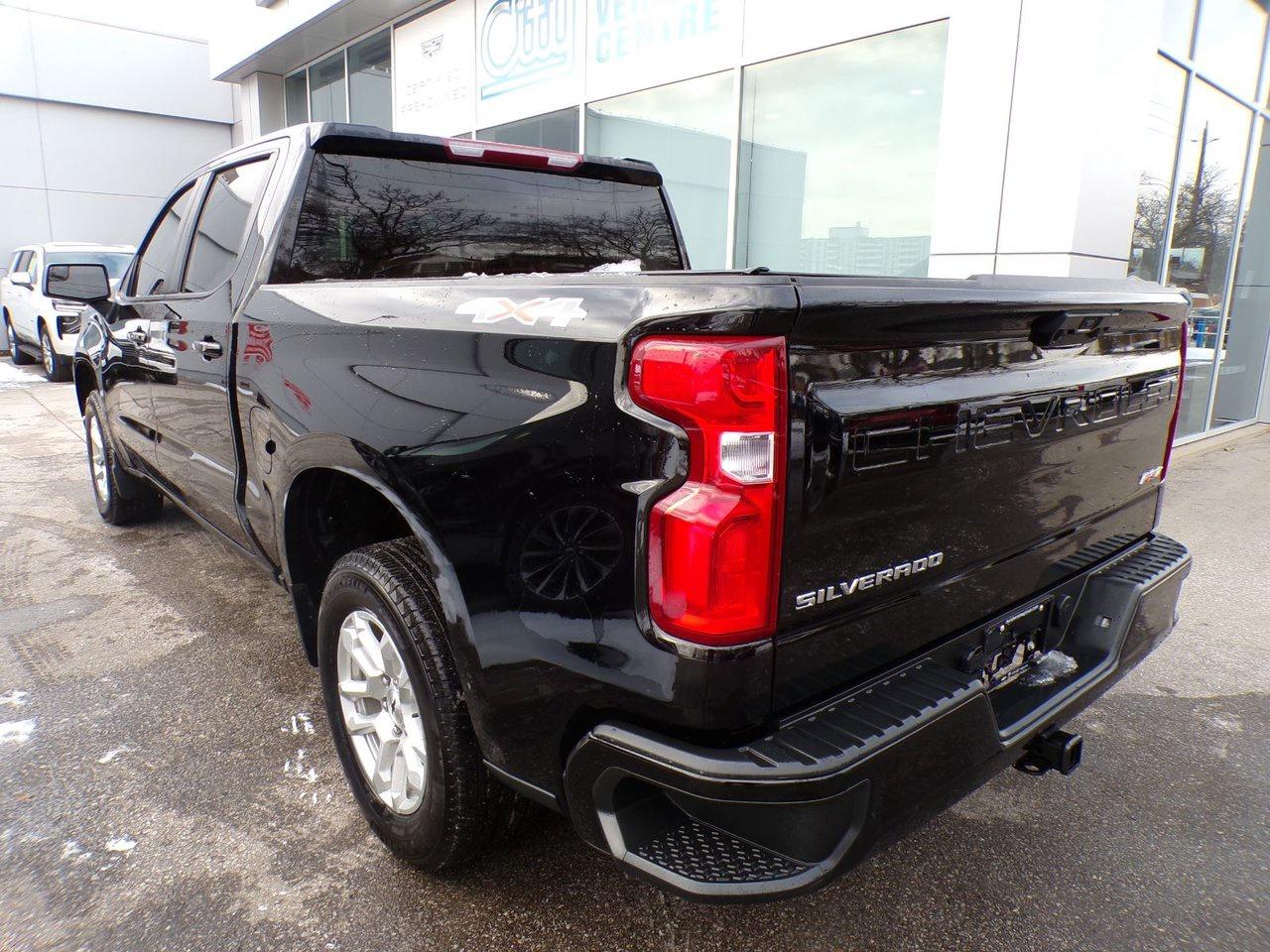 2024 Chevrolet Silverado 1500 Crew Cab Short Box 4-Wheel Drive RST Photo