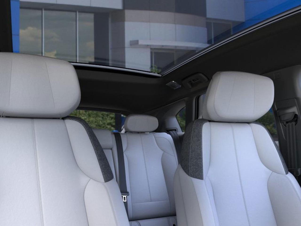 2026 Cadillac OPTIQ Luxury Photo