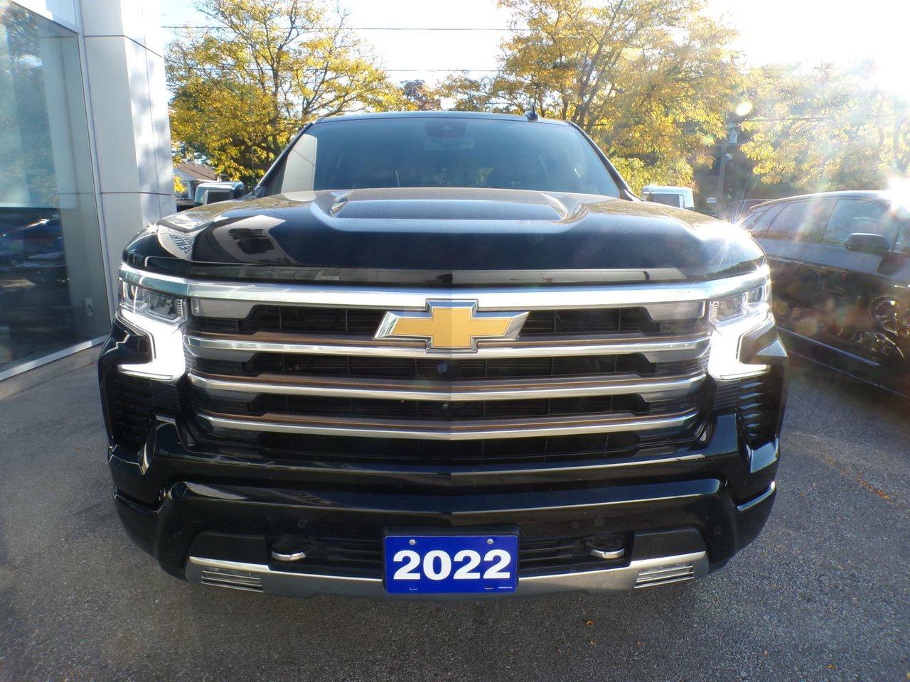 2022 Chevrolet Silverado 1500 Crew Cab 4x4 High Country / Short Box Photo