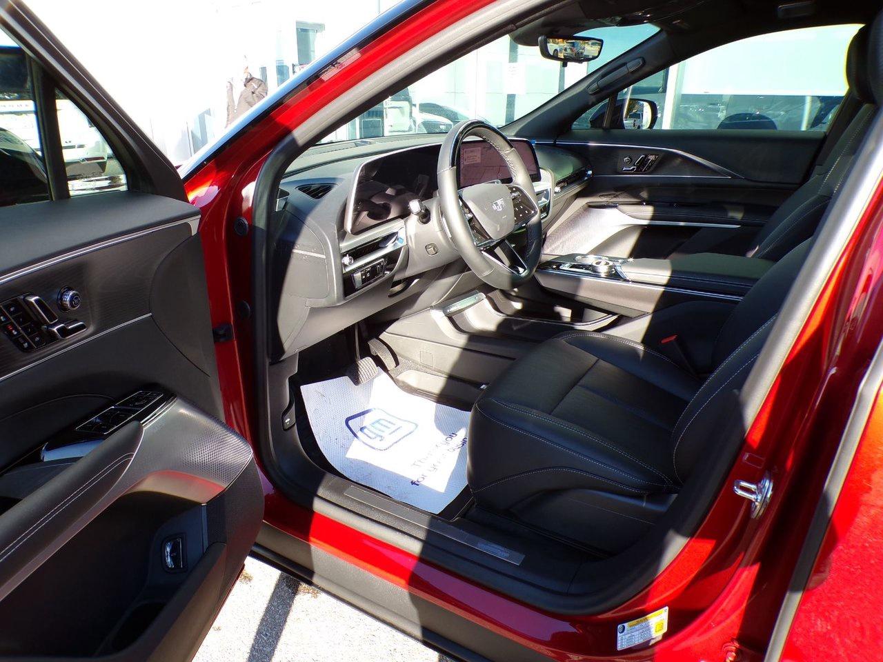 2026 Cadillac LYRIQ Premium Sport Photo