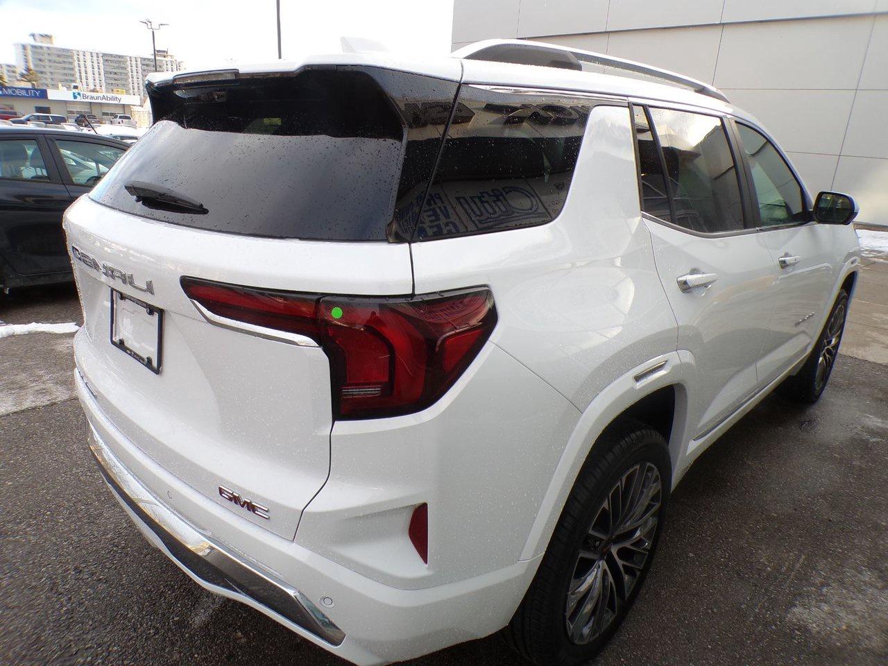 2026 GMC Terrain Denali Photo