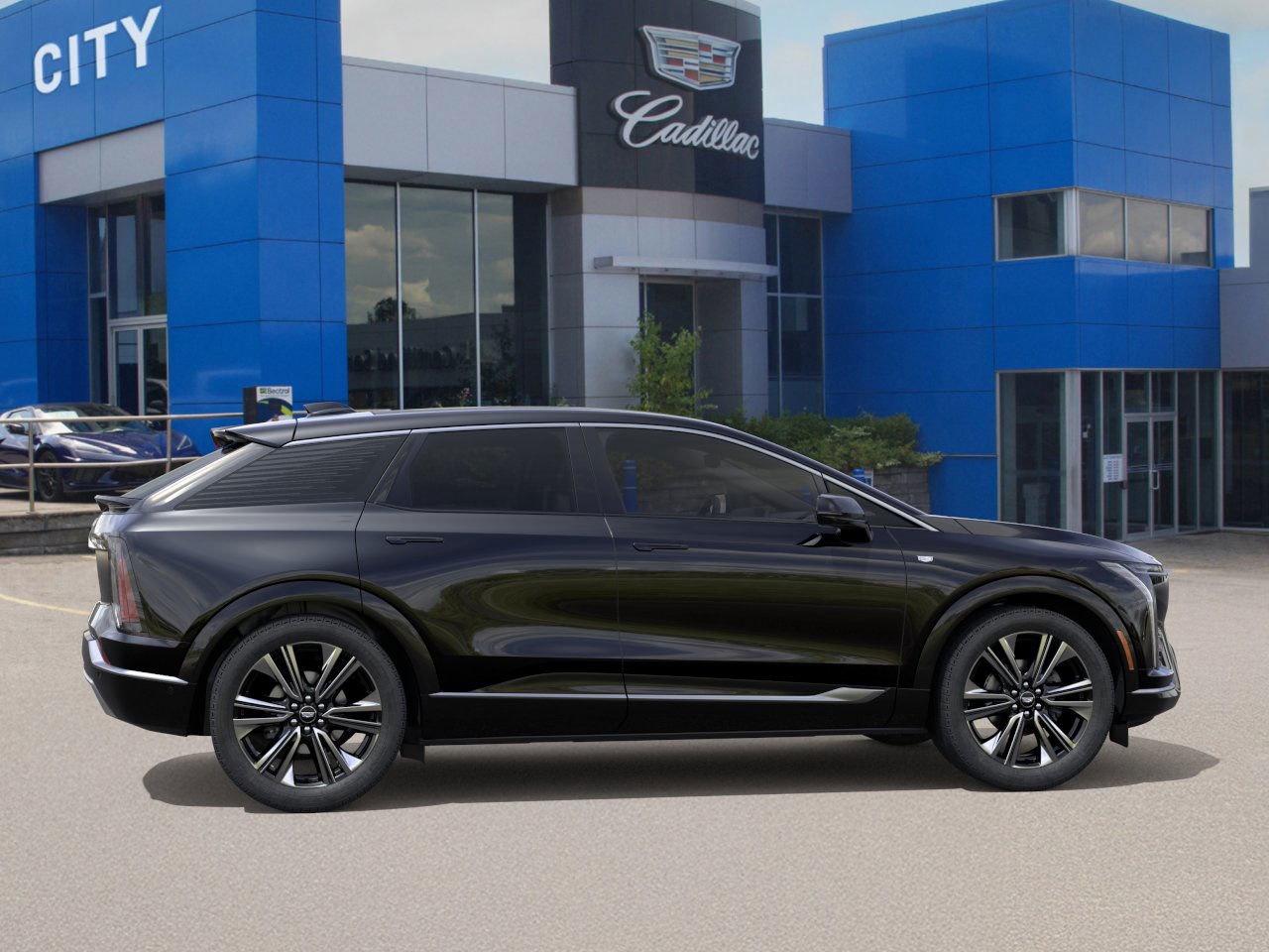 2026 Cadillac OPTIQ Premium Luxury Photo4