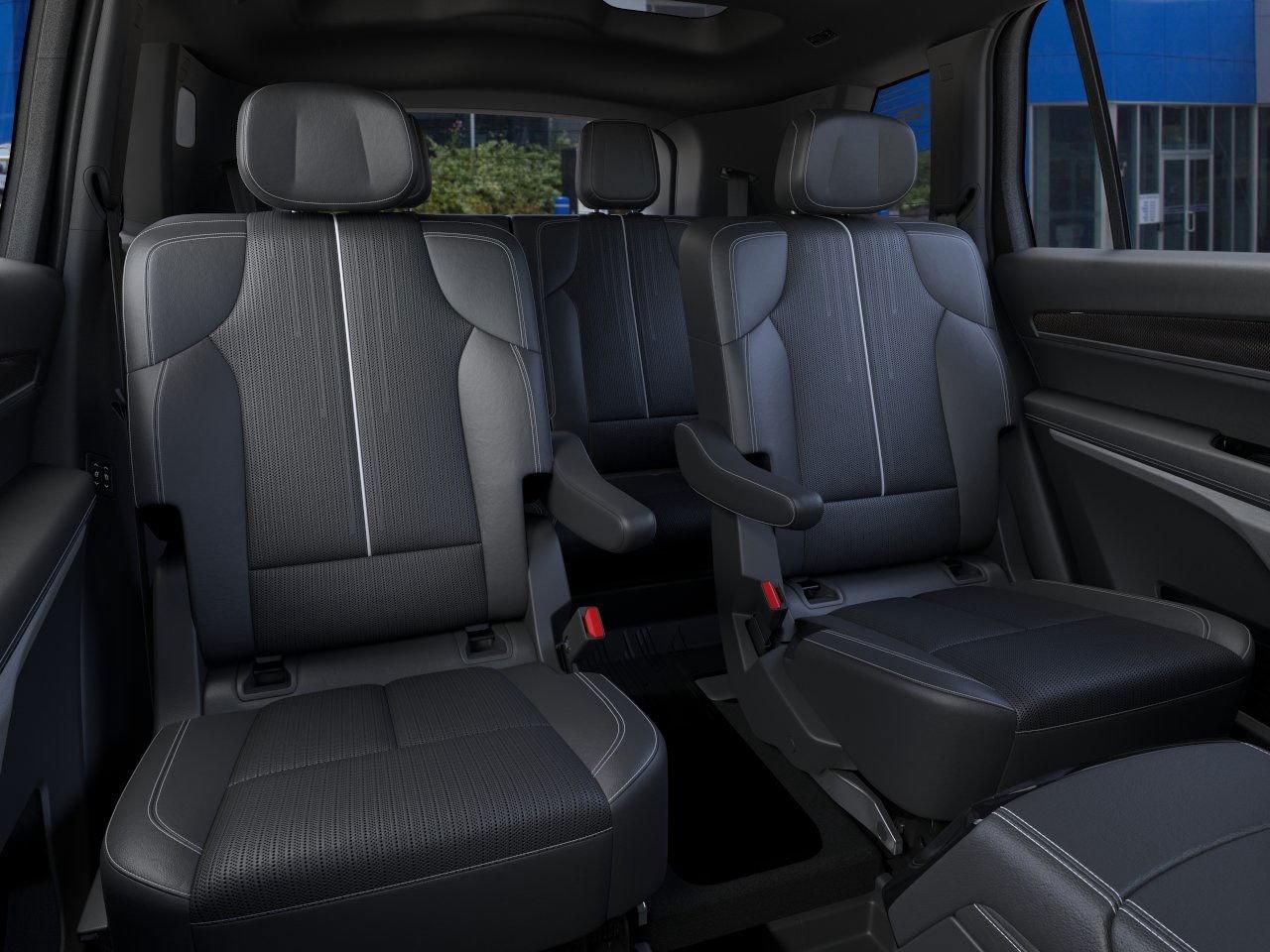 2026 Cadillac VISTIQ Luxury Photo