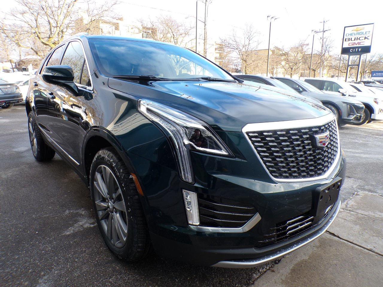 2026 Cadillac XT5 Premium Luxury Photo2