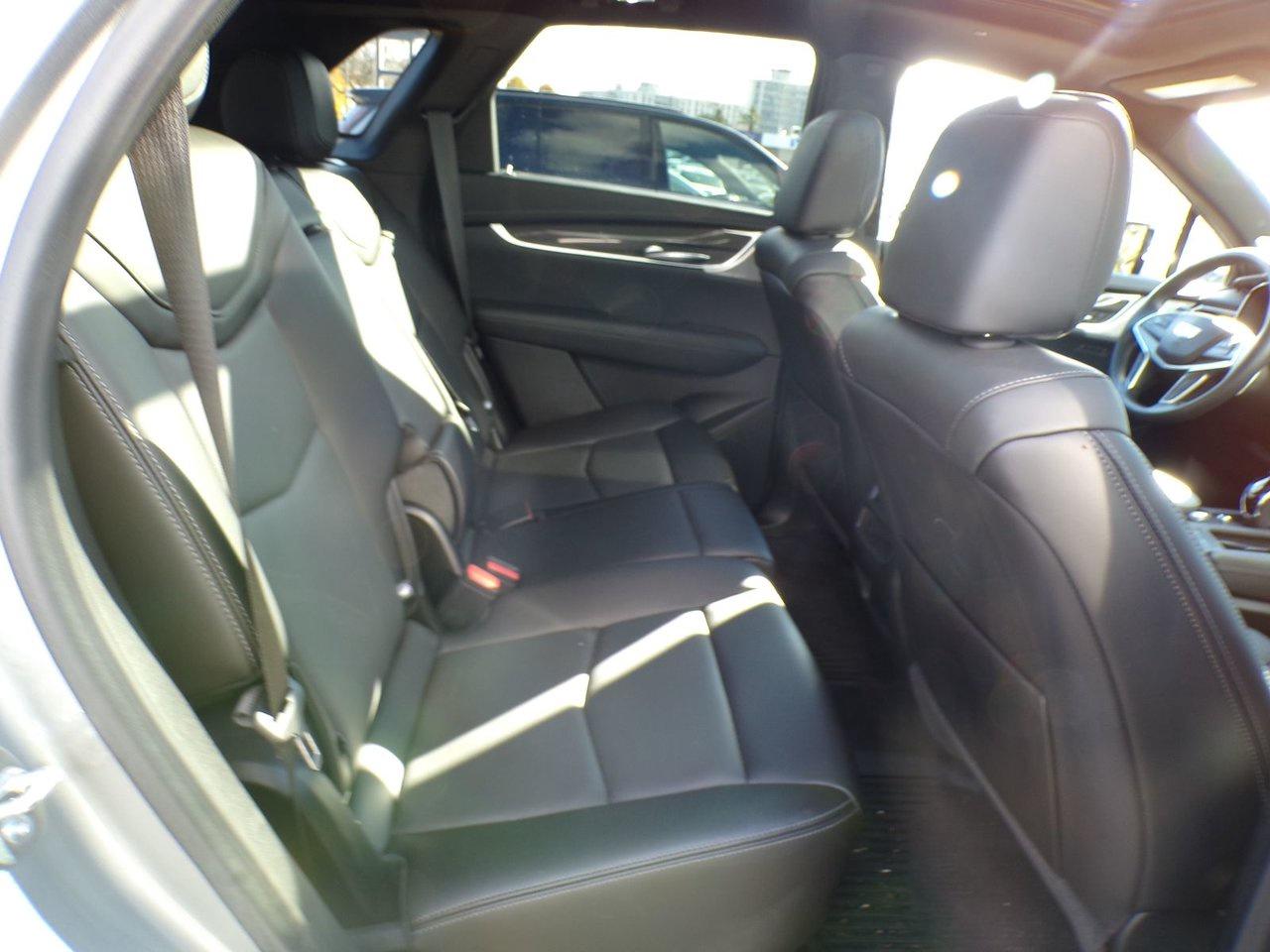 2025 Cadillac XT5 Sport Photo