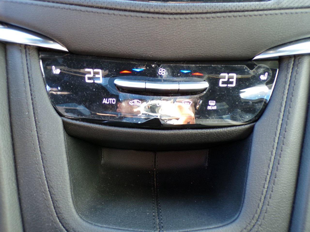 2025 Cadillac XT5 Sport Photo