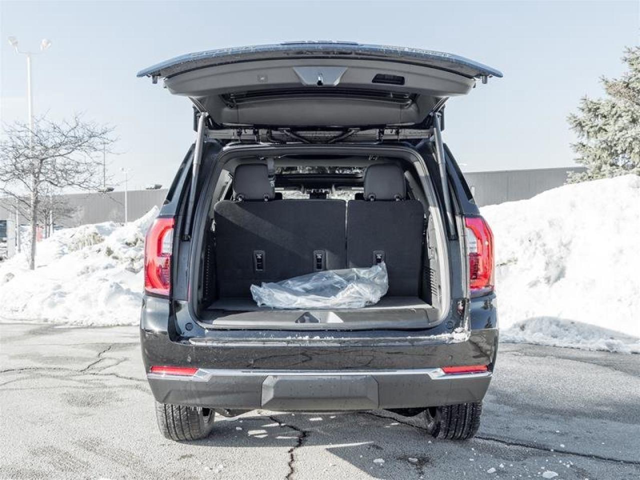 2026 GMC Yukon Elevation Photo