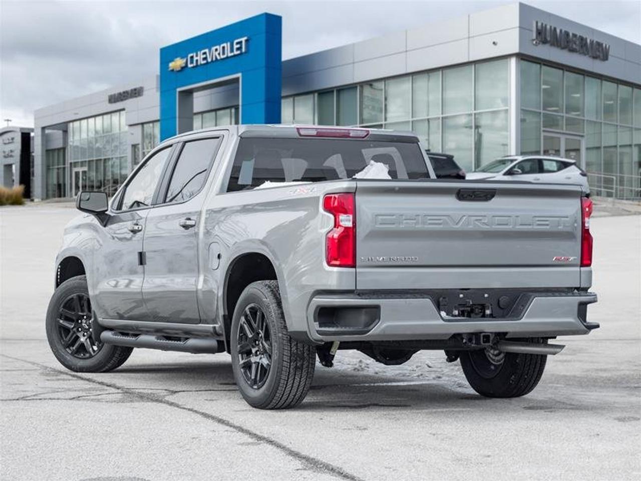 2026 Chevrolet Silverado 1500 RST Photo4