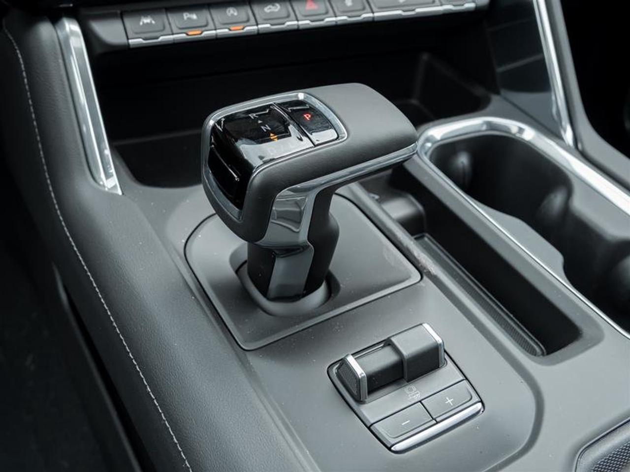 2026 GMC Sierra 1500 Denali Photo