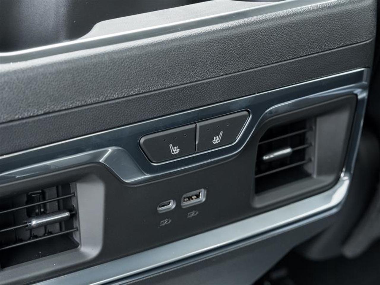 2026 GMC Sierra 1500 Denali Photo
