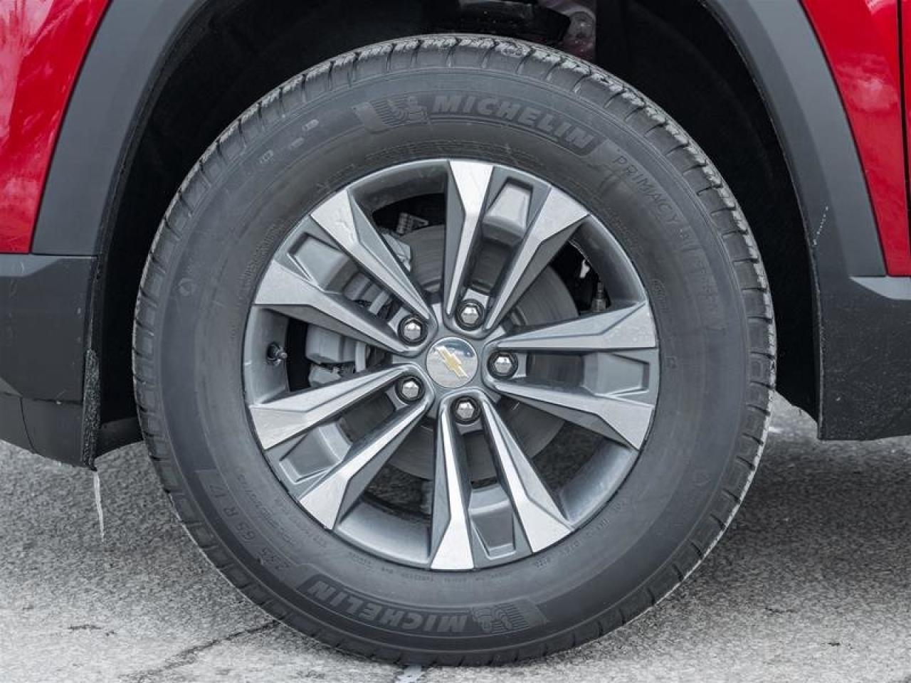 2026 Chevrolet Equinox LT Photo3