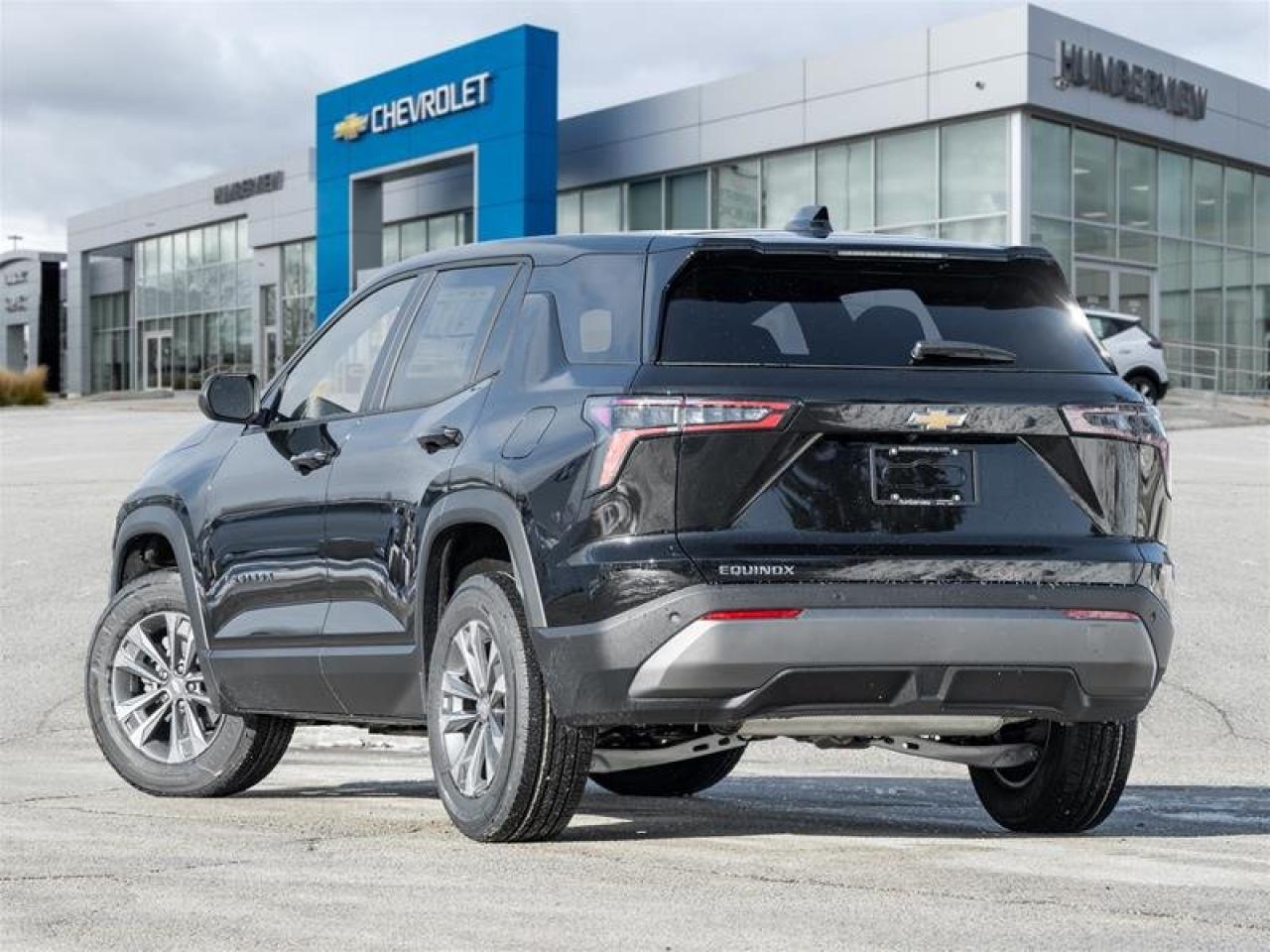 2026 Chevrolet Equinox LT Photo4