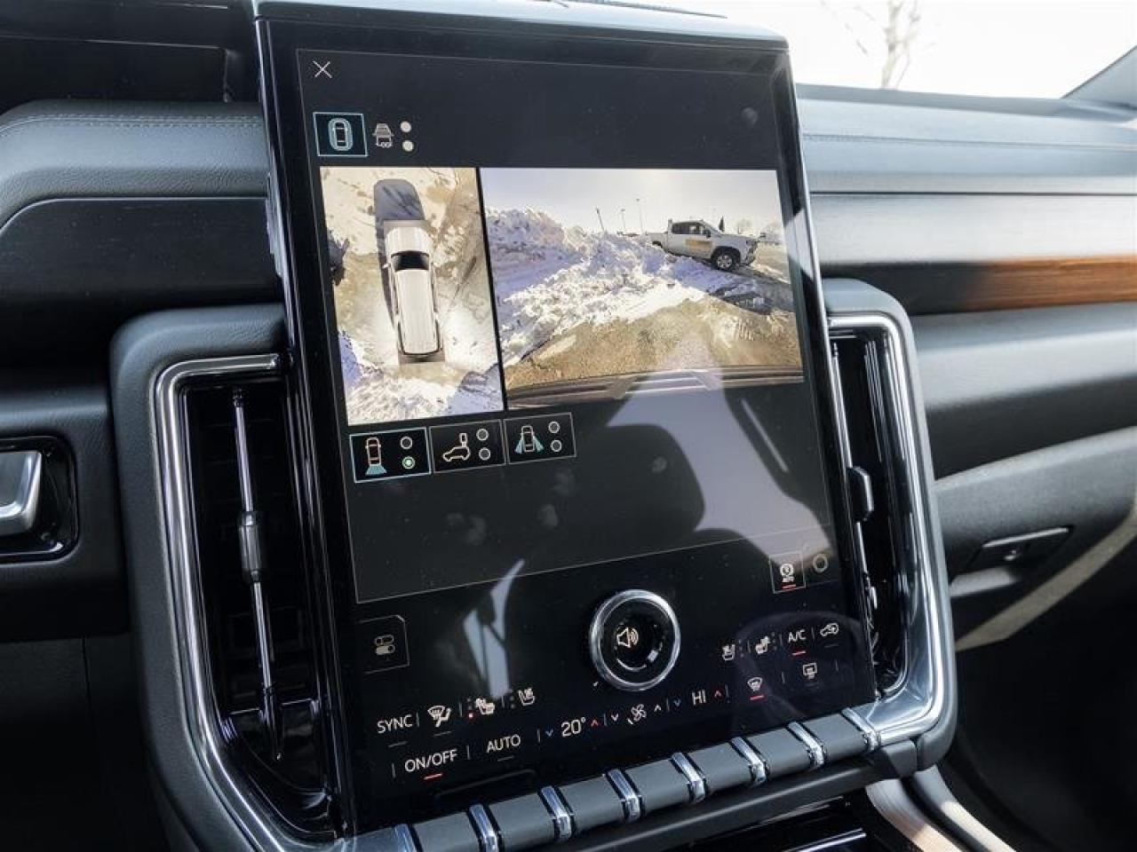 2026 GMC Yukon XL Denali Photo