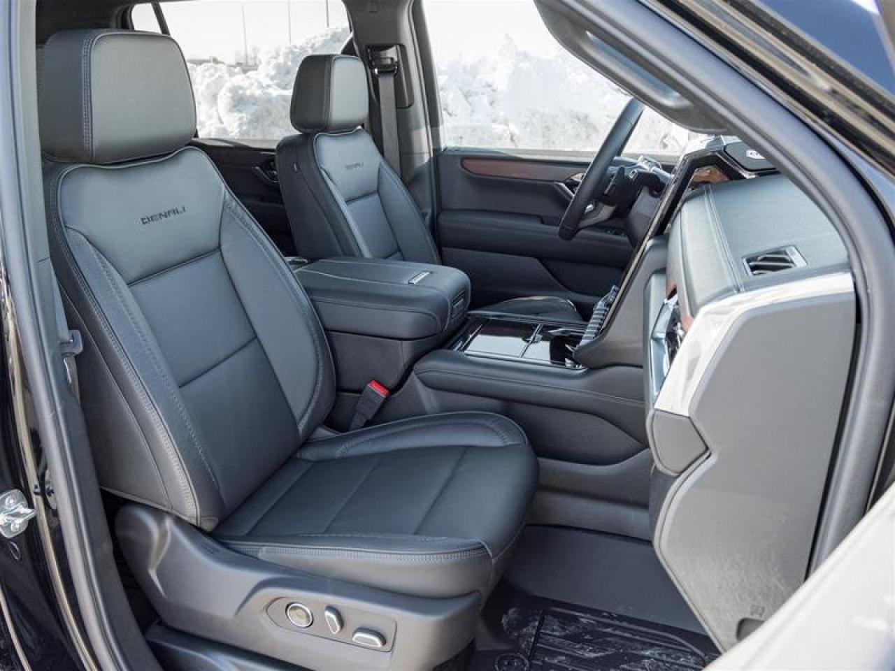 2026 GMC Yukon XL Denali Photo