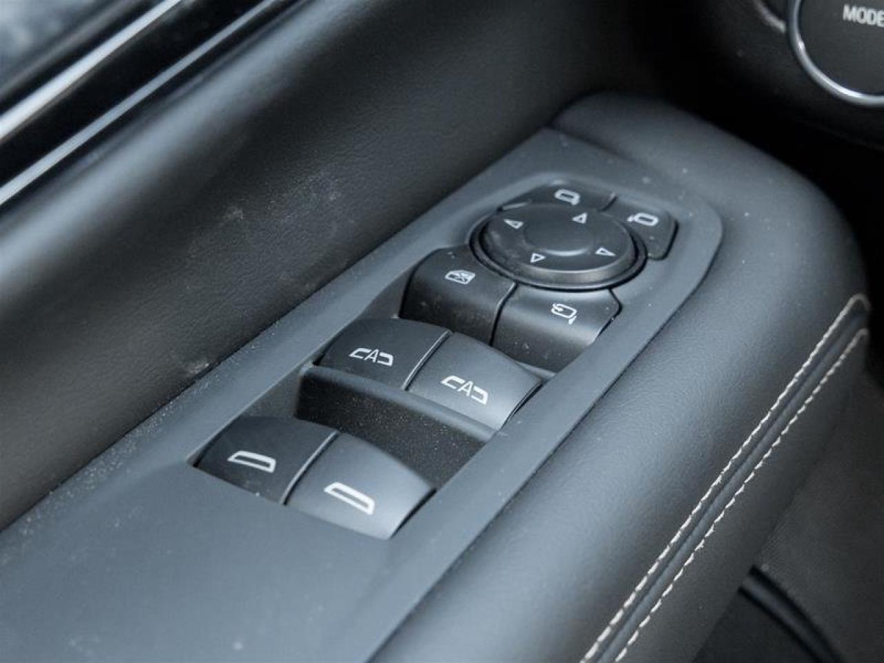 2026 GMC Yukon XL Elevation Photo