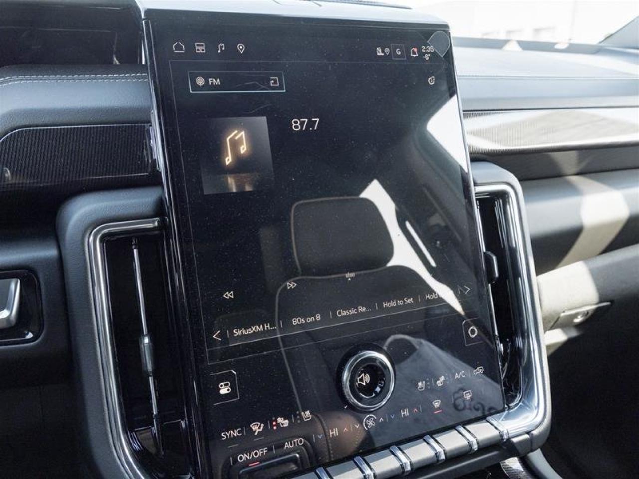 2026 GMC Yukon XL Elevation Photo