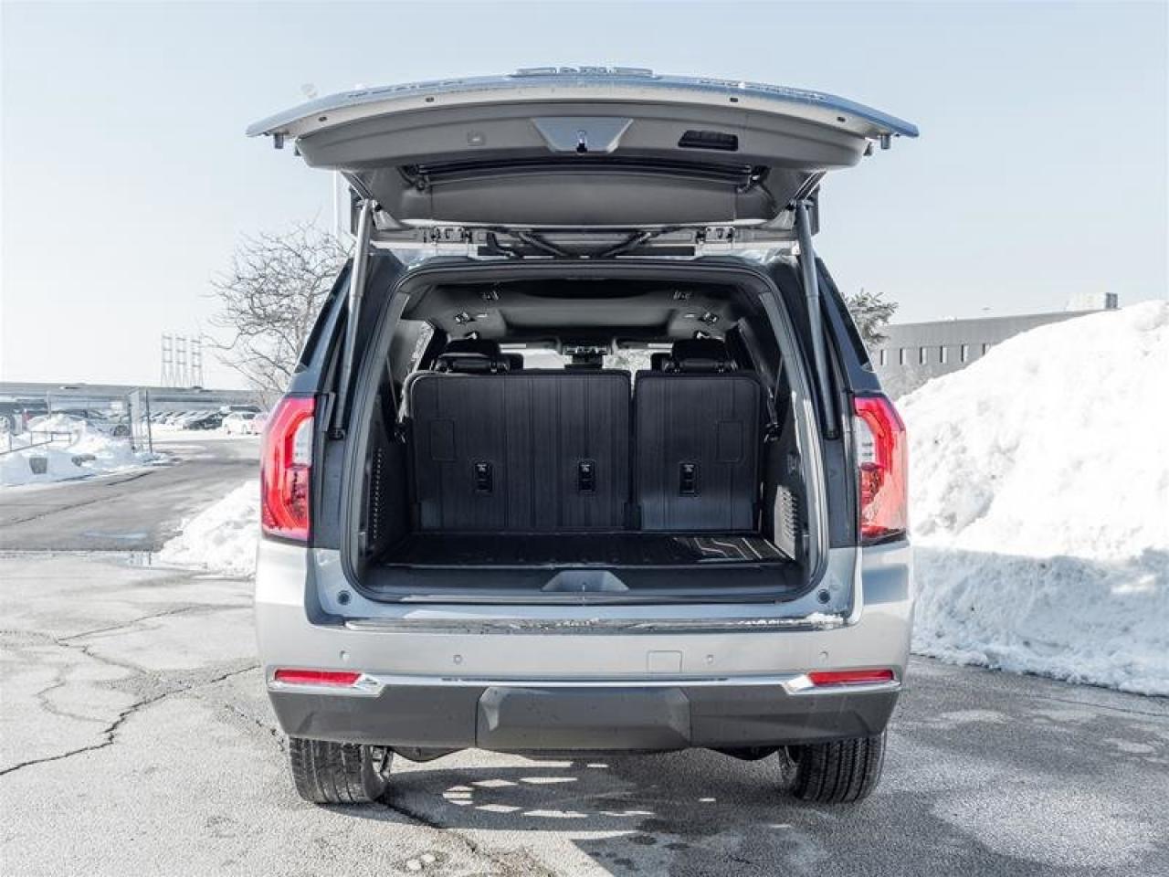 2026 GMC Yukon XL Elevation Photo