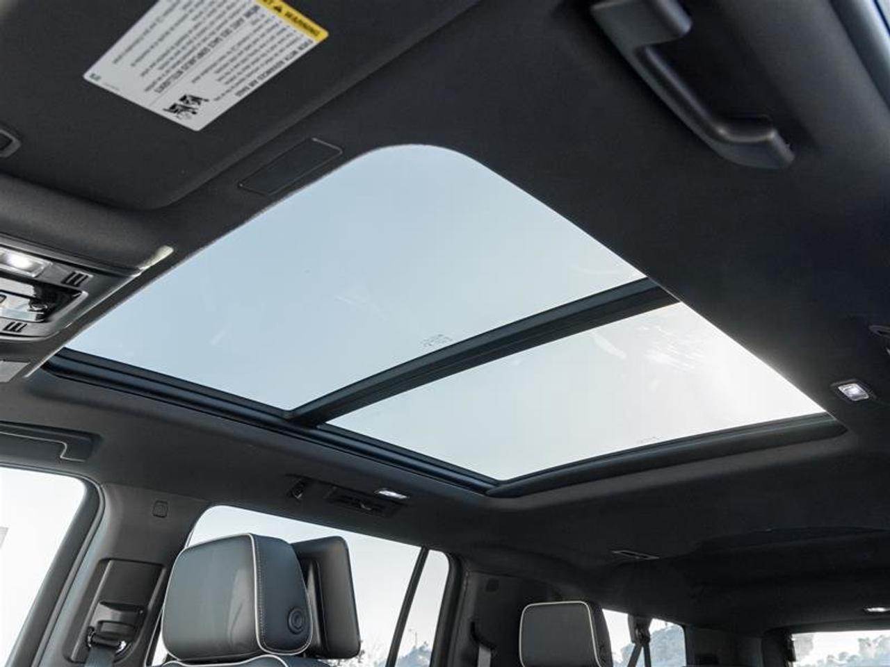 2026 GMC Yukon XL Elevation Photo4