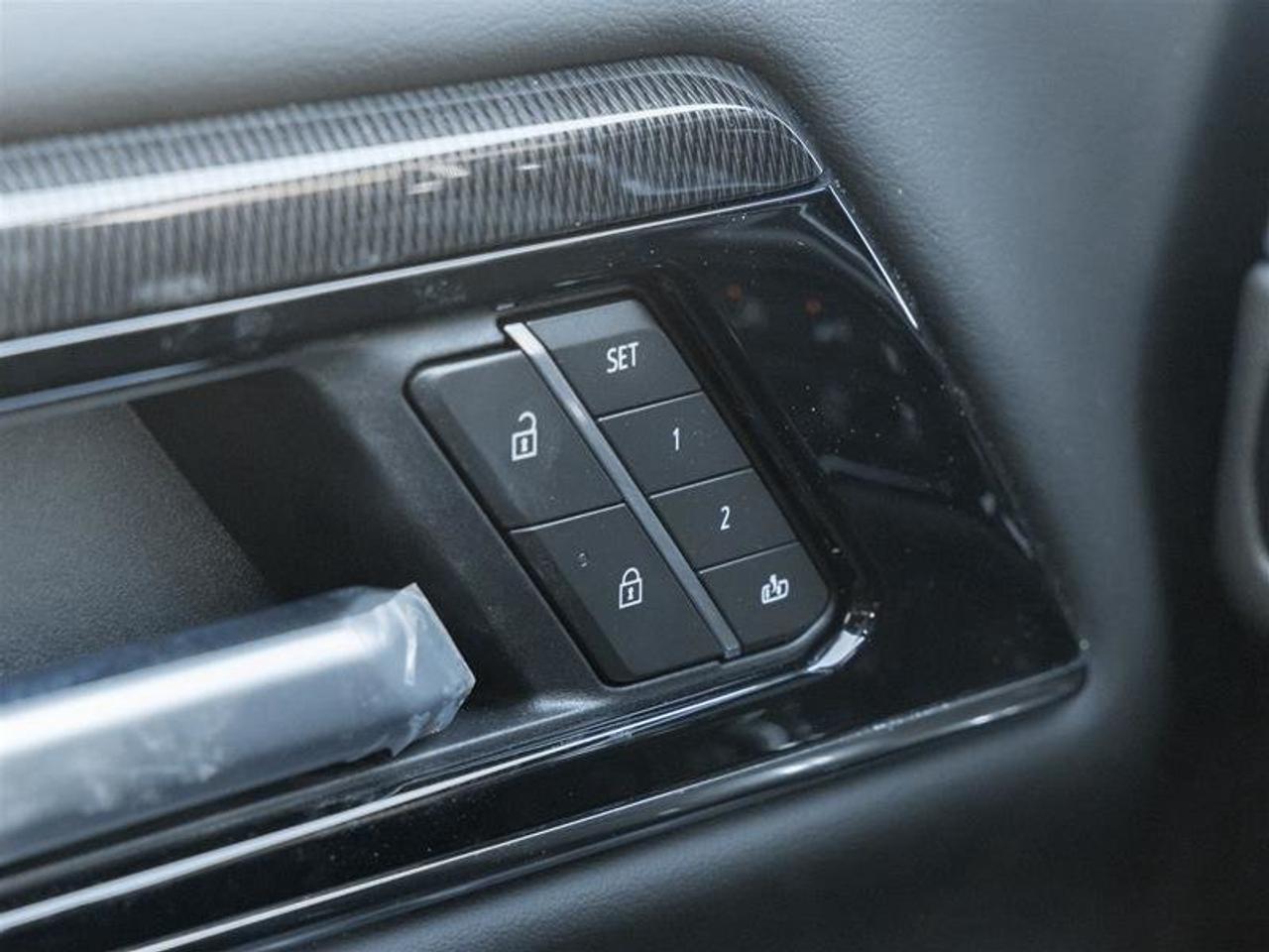 2026 GMC Yukon XL Elevation Photo