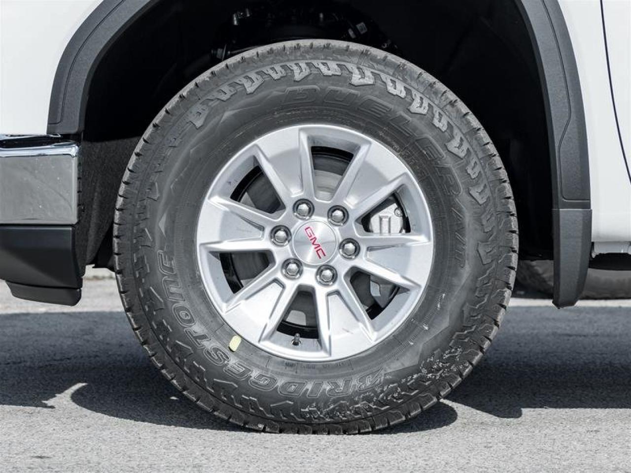 2026 GMC Sierra 1500 PRO Photo3