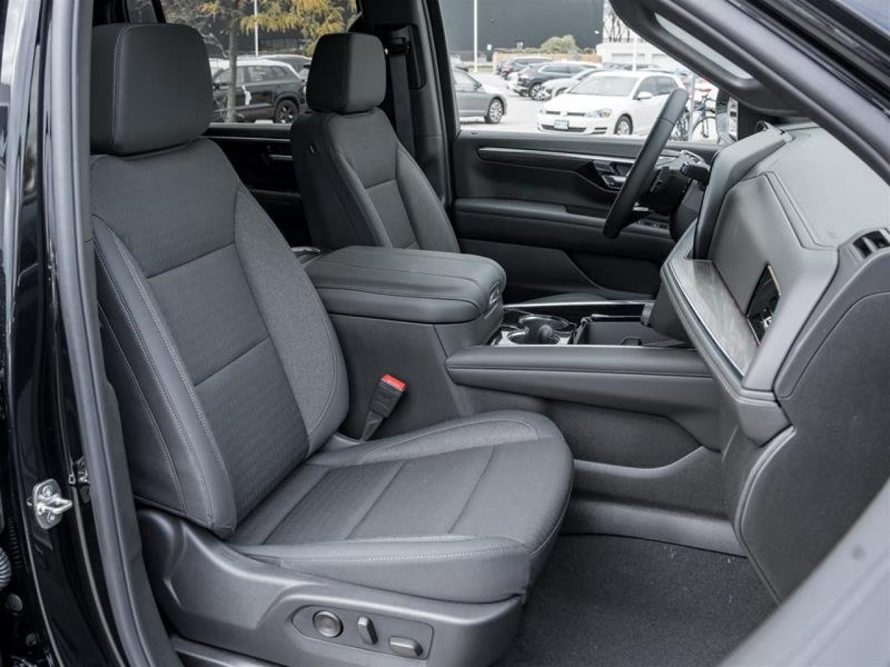 2026 Chevrolet Suburban LS Photo