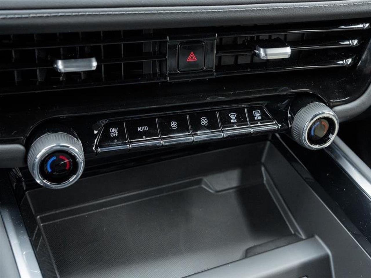 2026 Chevrolet Suburban LS Photo