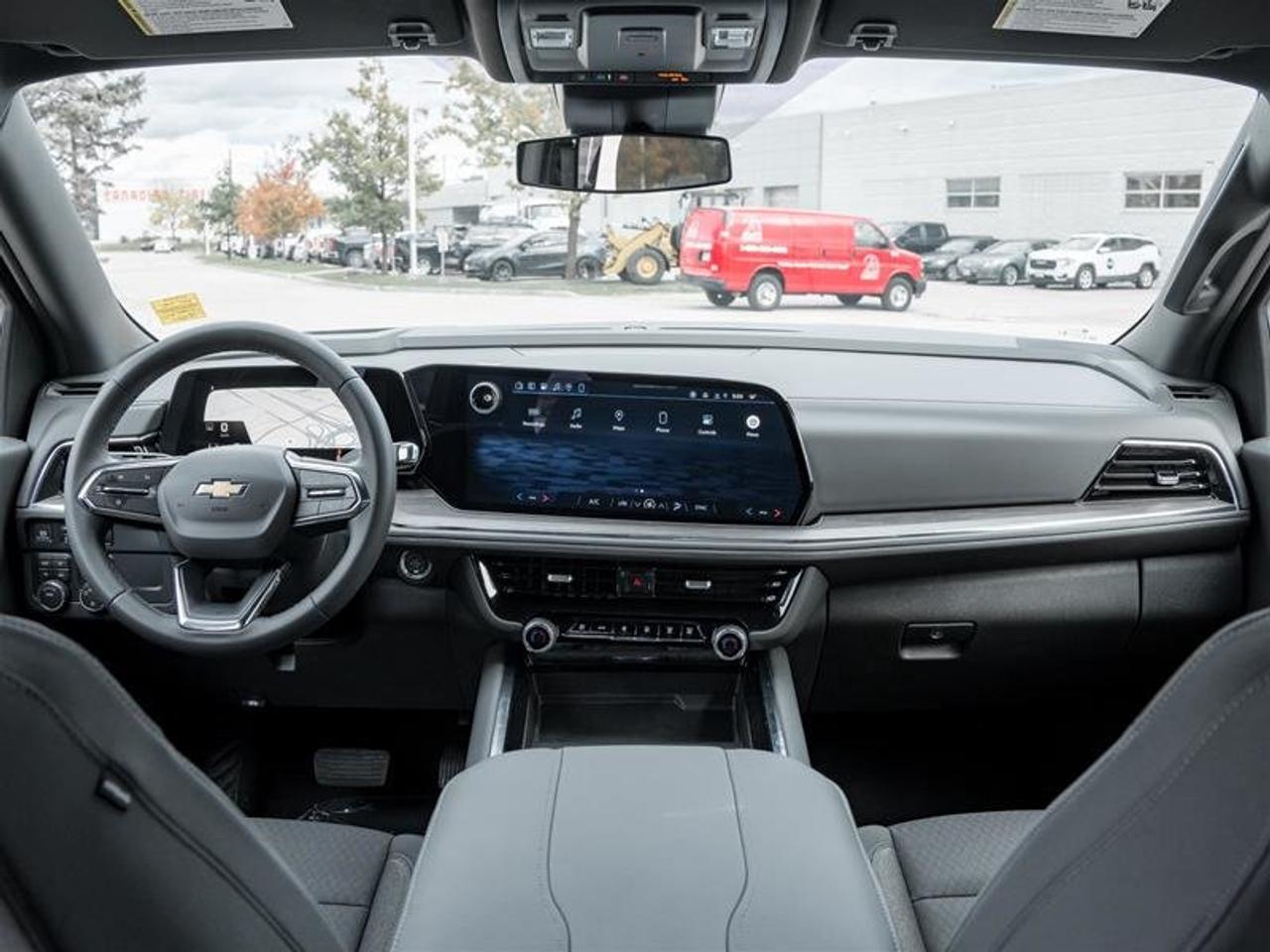 2026 Chevrolet Suburban LS Photo