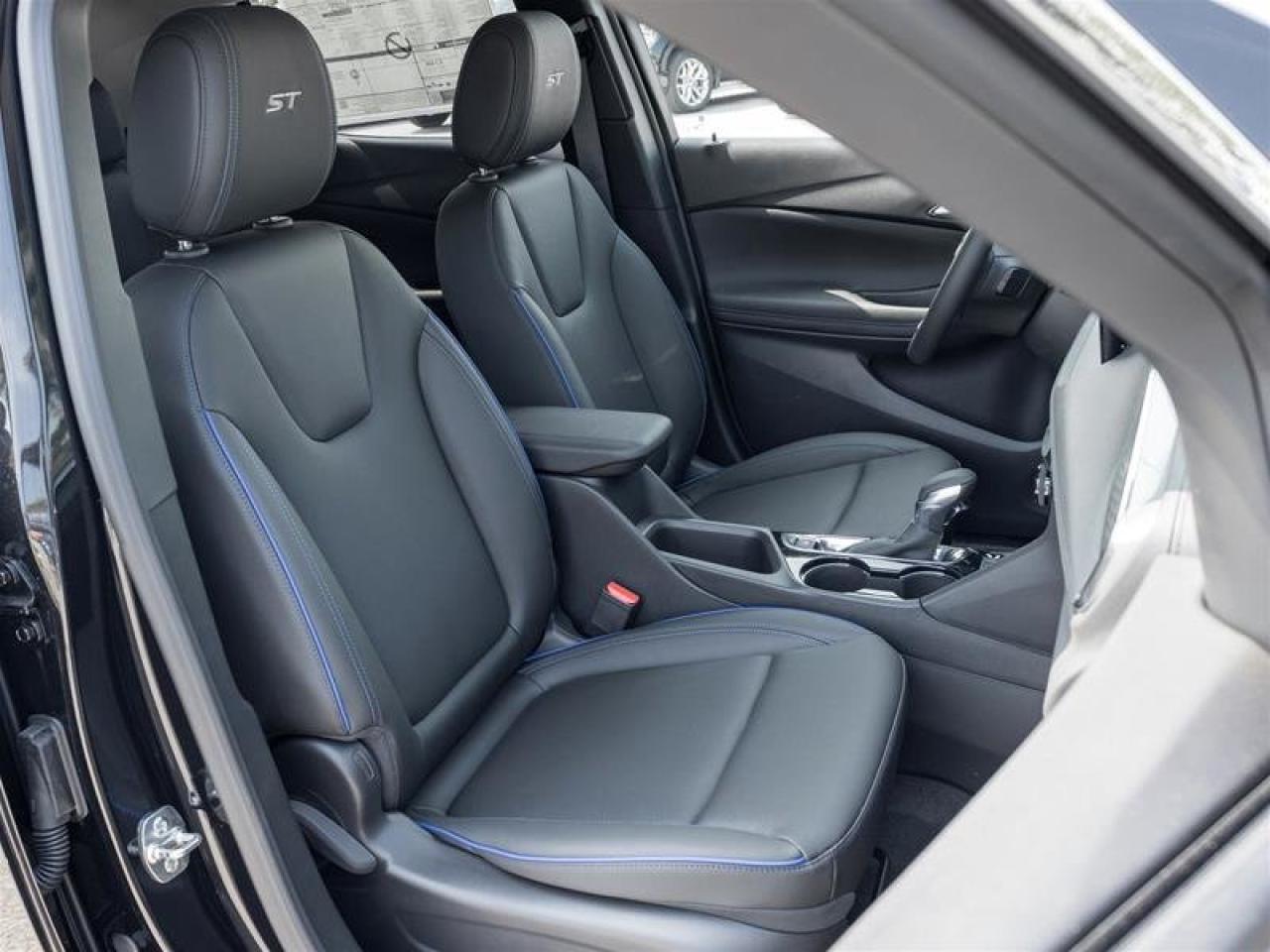 2026 Buick Encore GX Sport Touring Photo