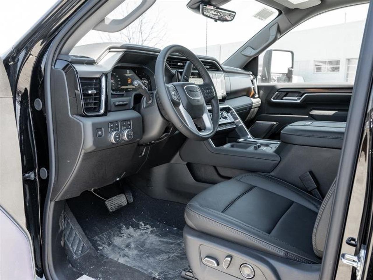 2026 GMC Sierra 3500HD 4WD Crew Cab Long Box Denali Photo