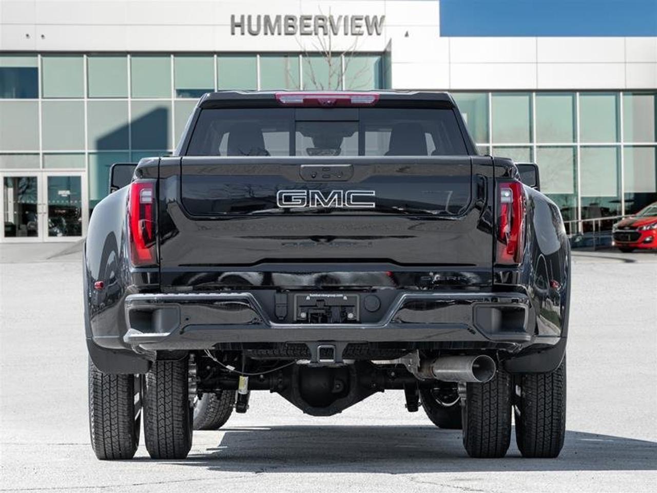 2026 GMC Sierra 3500HD 4WD Crew Cab Long Box Denali Photo