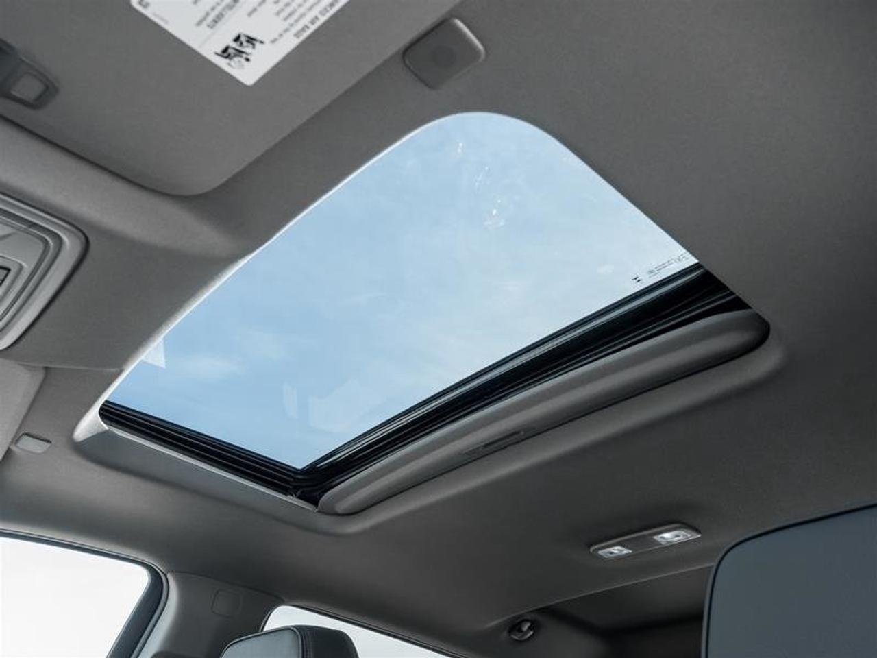 2026 GMC Sierra 1500 Denali Photo4